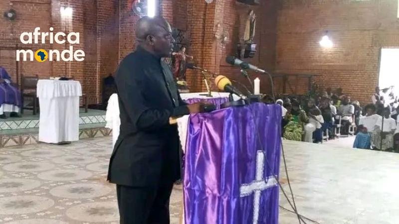 Le gouverneur Joseph Moïse Kambulu NKONKO