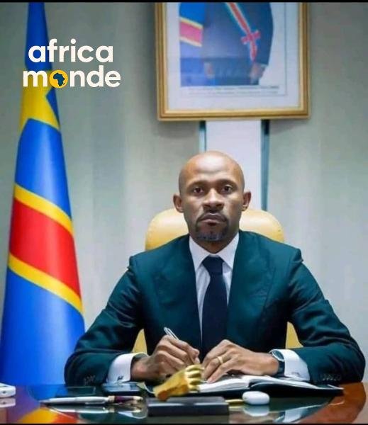 Patrick Mukaya. Ph droit tiers 