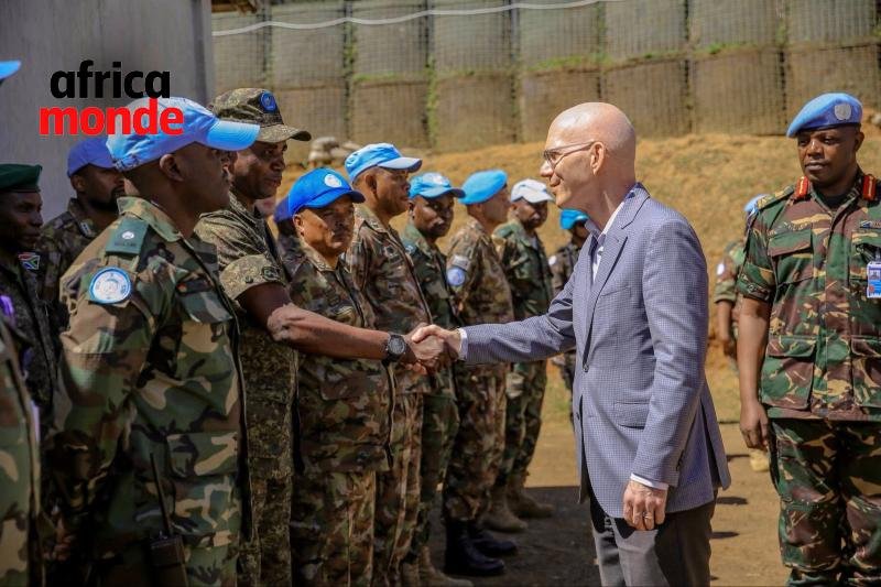 Nord-Kivu : James Swan en mission à Eringeti pour évaluer la situation sécuritaire