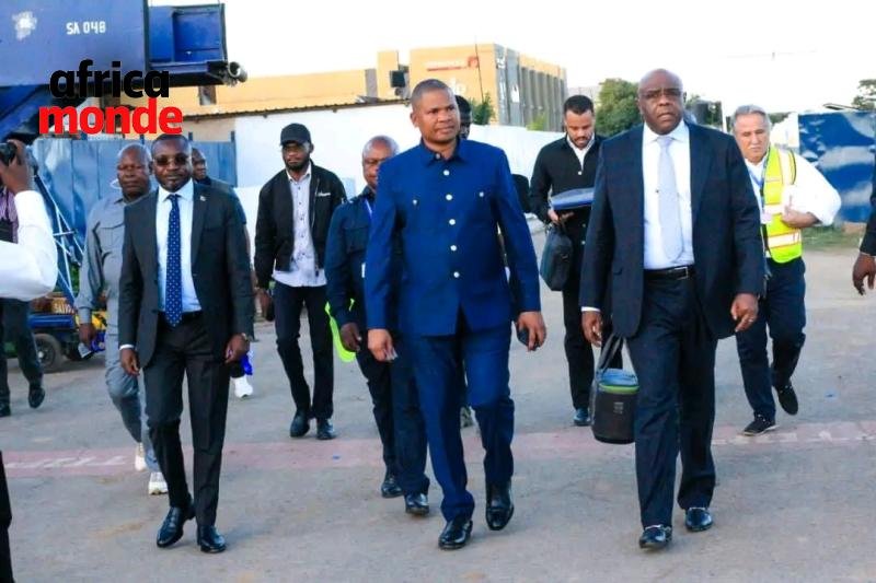 Ministre des transports Jean Pierre Bemba et le gouverneur ai Martin kazembe Shula