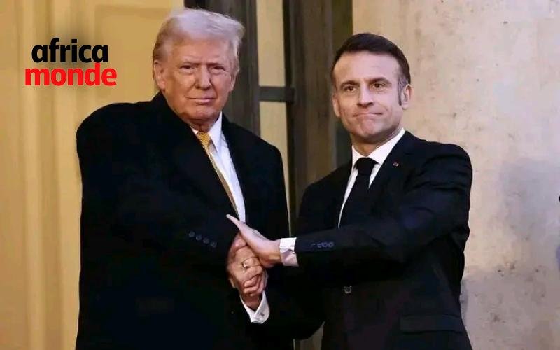 Le président français Emmanuel Macron et Donald Trump 