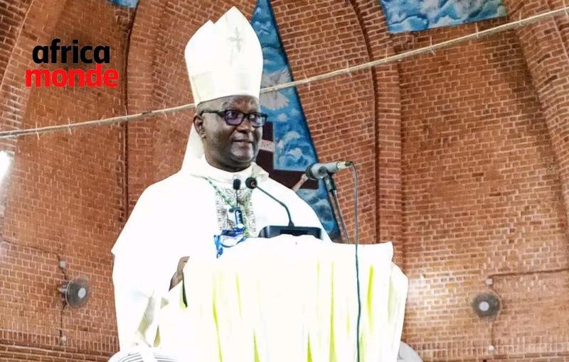 L’archevêque métropolitain de Kananga, Mgr Félicien Ntambue Kasembe, 