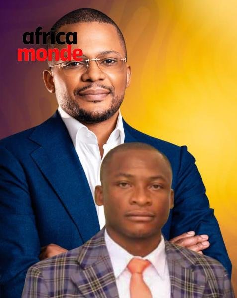 Le ministre DIDIER BUDIMBU et le Dr Bernard AMBA, analyste politique 