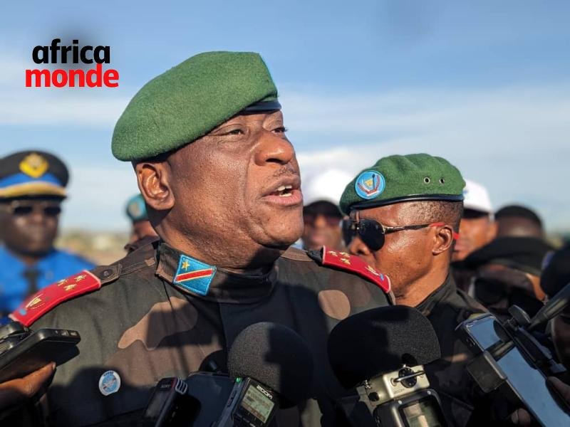 Le gouverneur militaire Johnny Luboya Nkashama 