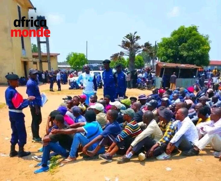 Des nouvelles recrues de la Police nationale congolaise (PNC