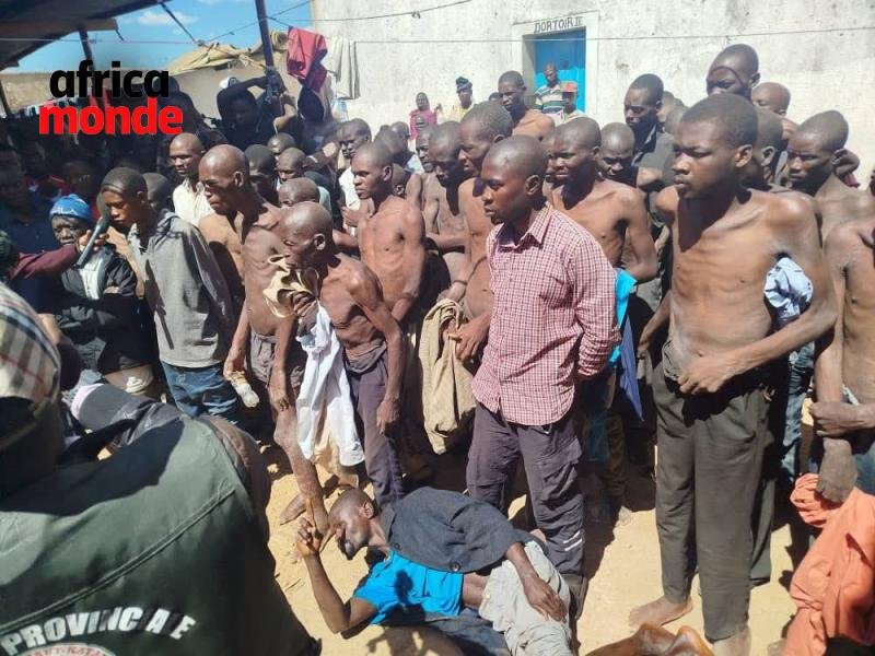 Les prisonniers dela prison centrale de Boma 