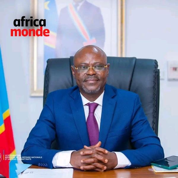 Guy Kabombo Muadiamvita ministre de la défense 