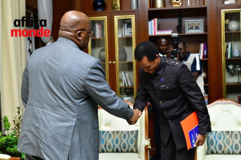 Le président Félix TSHISEKEDI et Le Directeur général sortant Miguel Kashal Katemb,