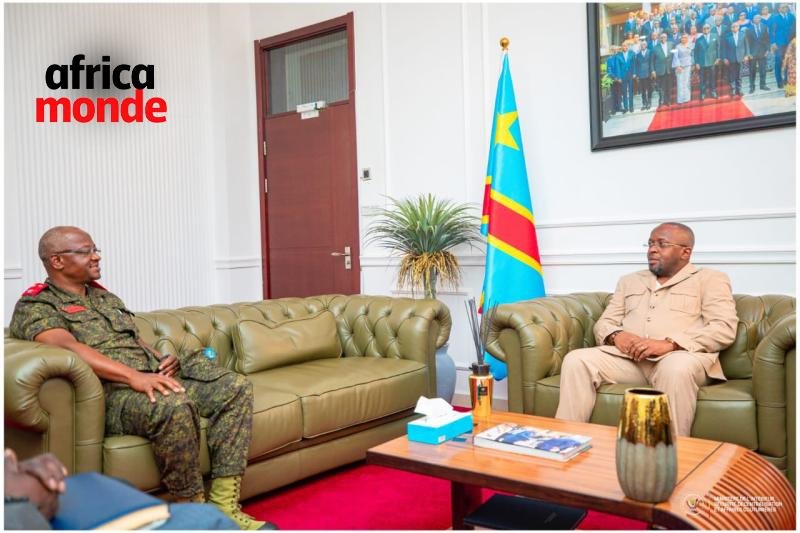 Gouverneur militaire Gaby kasongo et jacquemain shabani 