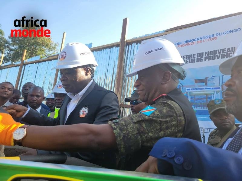Le gouverneur militaire Johnny luboya Nkashama 