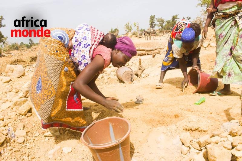 Les femmes qui travaillent dans les sites miniers à Lubumbashi 