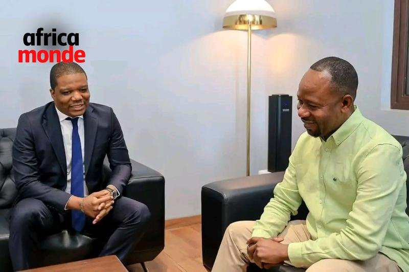 l’honorable Michel Kabwe Mwamba et le nouveau Directeur général de (ARSP), M. Ted Beleshayi Kasanda