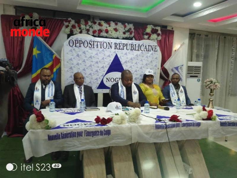 Les membres de l’opposition républicaine