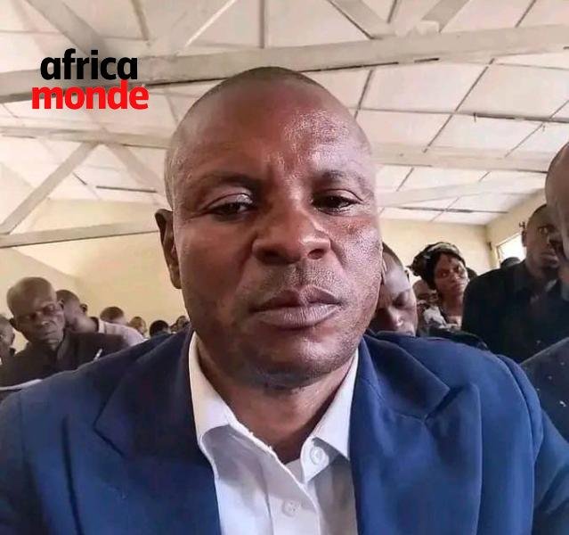 M. Élie Mputu Kalumba, préfet des études à l'Institut Littéraire de Kele-Kele