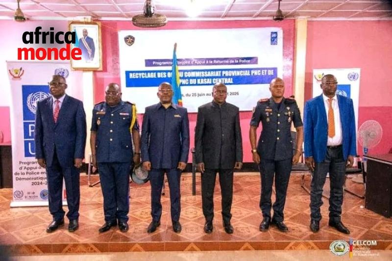 l'honorable Guy Sabangu Kashala lors dela cérémonie de clôture de l'atelier de recyclage des Officiers de Police Judiciaire (OPJ)