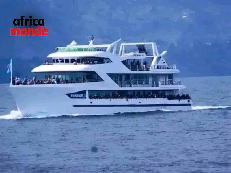 Bateau La Manne du Ciel sur le lac kivu