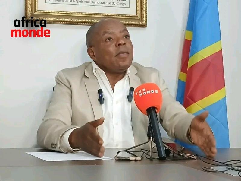 Le député national Willy Mishiki , membres de l'Union Sacrée 