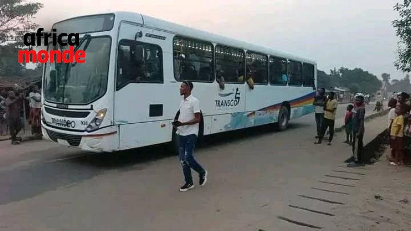 Le bus transco sur la ligne tshikapa - tshiamu 
