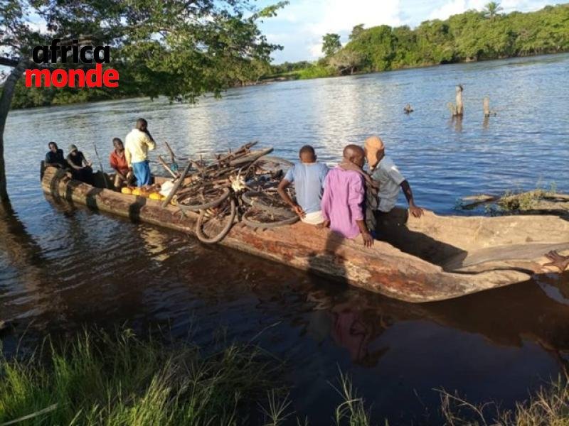 La rivière lulua dans la province du Kasaï Central 