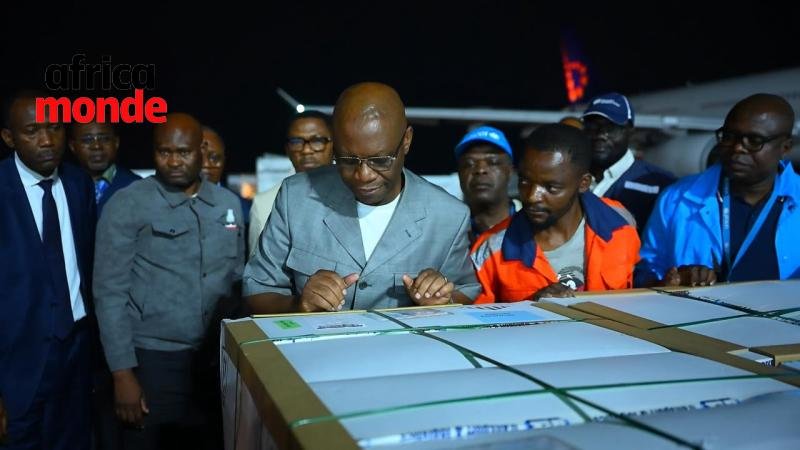 Le ministre national dela Santé , le Dr Roger Kamba 