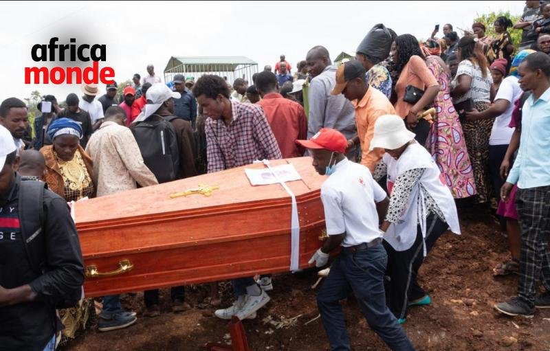 L'inhumation des  victimes de l’incendie survenu à Bukavu 
