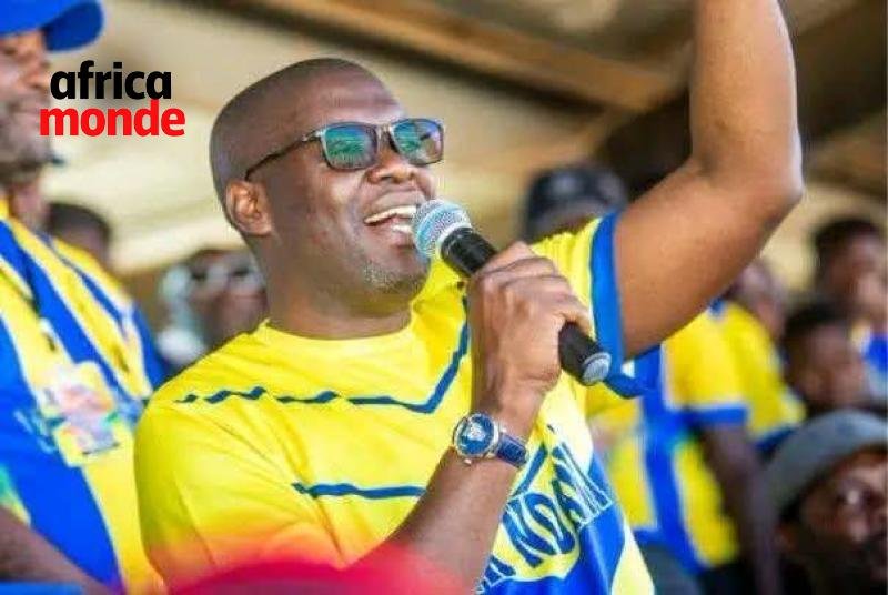 L’ancien gouverneur du Haut-Katanga et actuel président du FC Saint-Éloi Lupopo, Jacques Kyabula Katwe