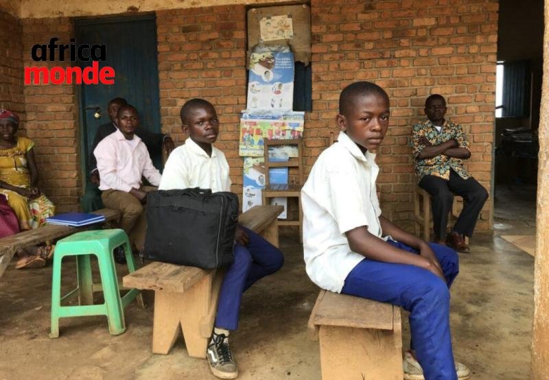 Les élèves dans une salle de classe 