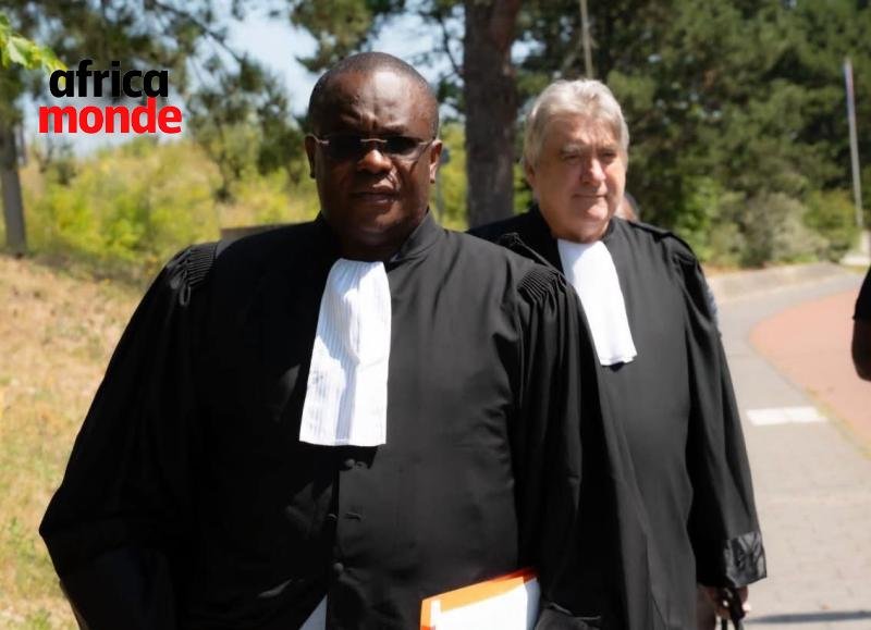 Deux avocats, Hervé Diakese Kyungu et Bernard Mangain