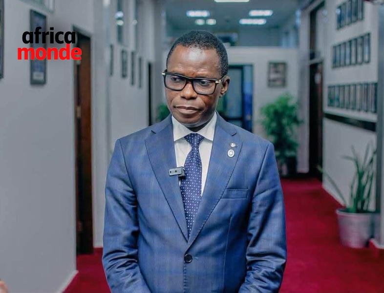 Le ministre des Anciens combattants, Éliezer Ntambwe